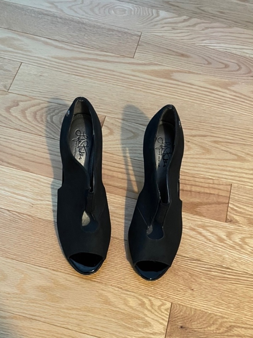 Life stride Heels, black, size 8.5,